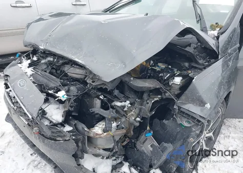 2017 Ford Focus Sel z USA, uszkodzony, nr VIN 1FADP3M28HL307426